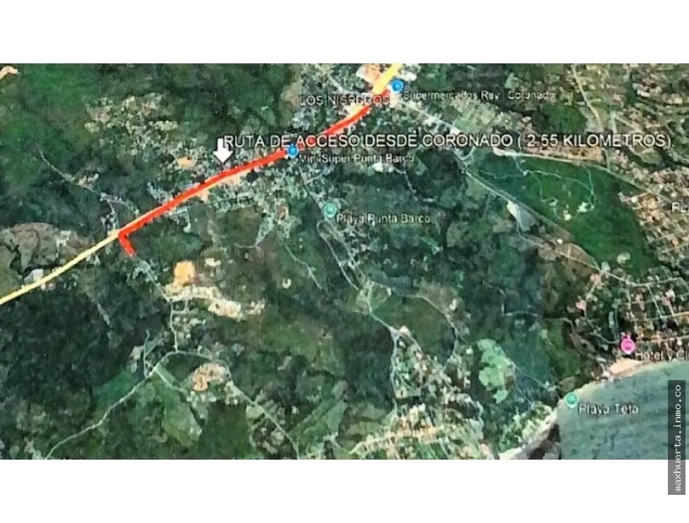 Selling Land in Punta Barco, San Carlos