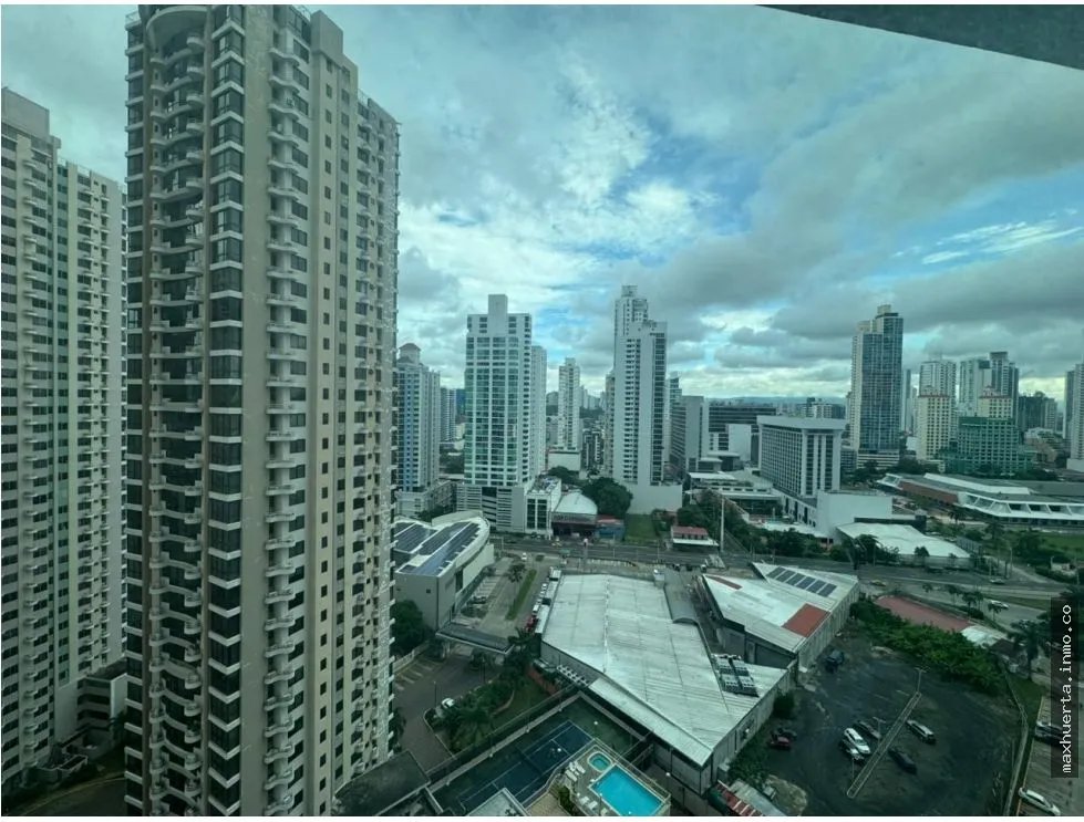 SE VENDE APARTAMENTO PH TERRASOL