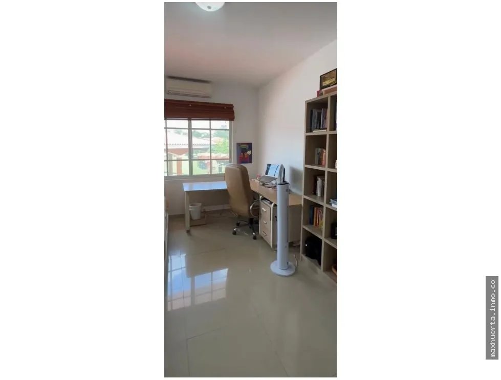 VENDO CASA EN PALMERAS - COSTA DEL ESTE