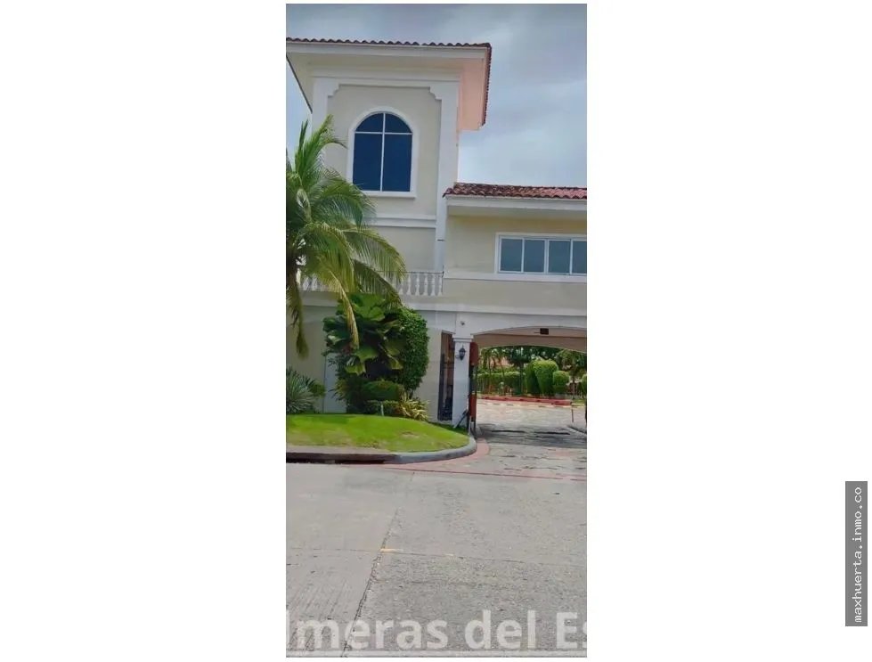 VENDO CASA EN PALMERAS - COSTA DEL ESTE