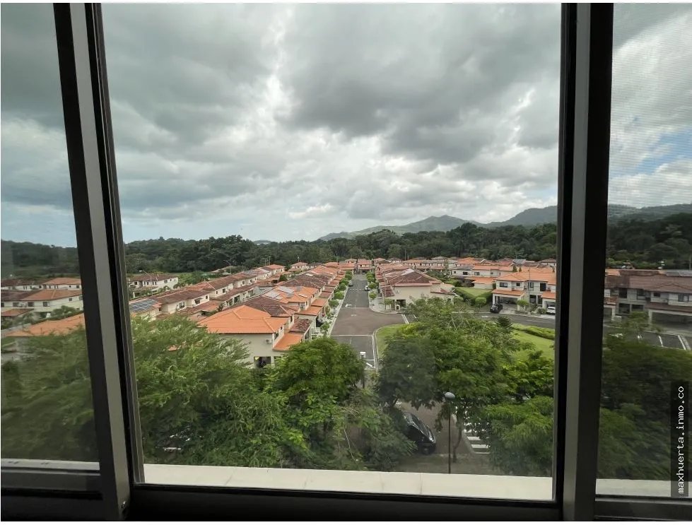SE VENDE O SE ALQUILA PANAMA PACIFICO PH  MIDRISE