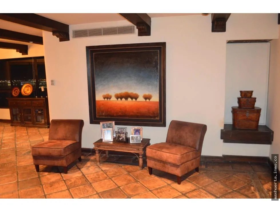 SE VENDE APARTAMENTO EN AVENIDA BALBOA