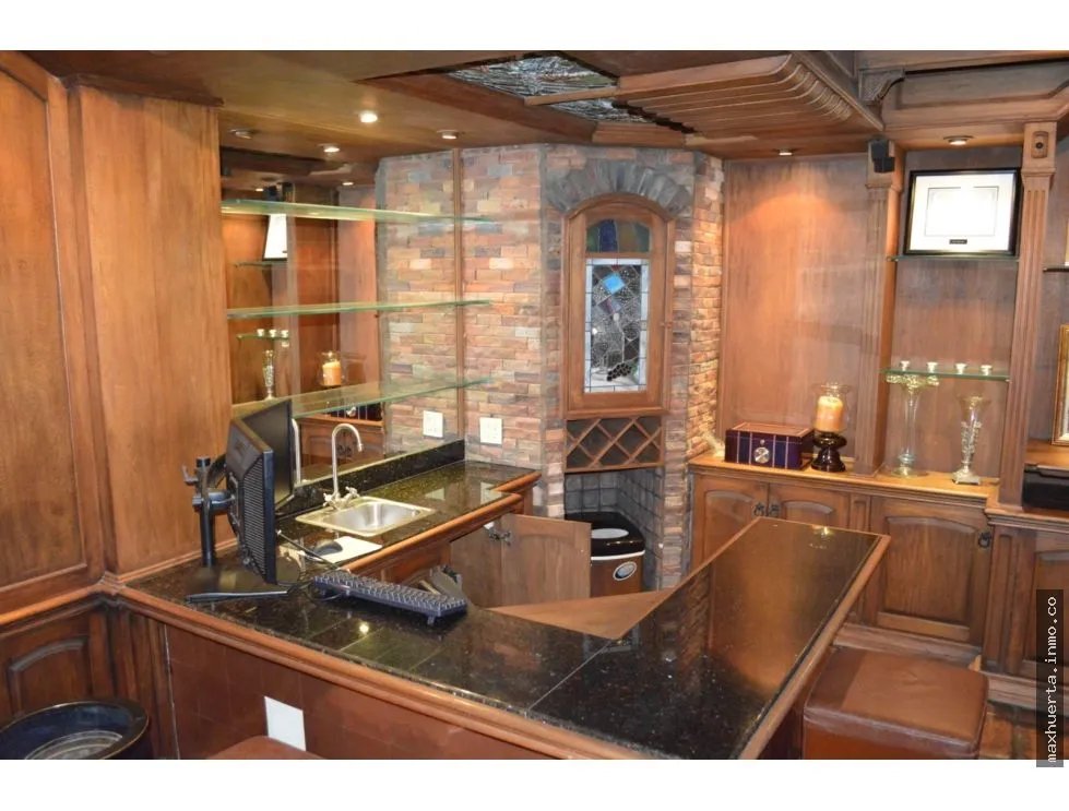 SE VENDE APARTAMENTO EN AVENIDA BALBOA