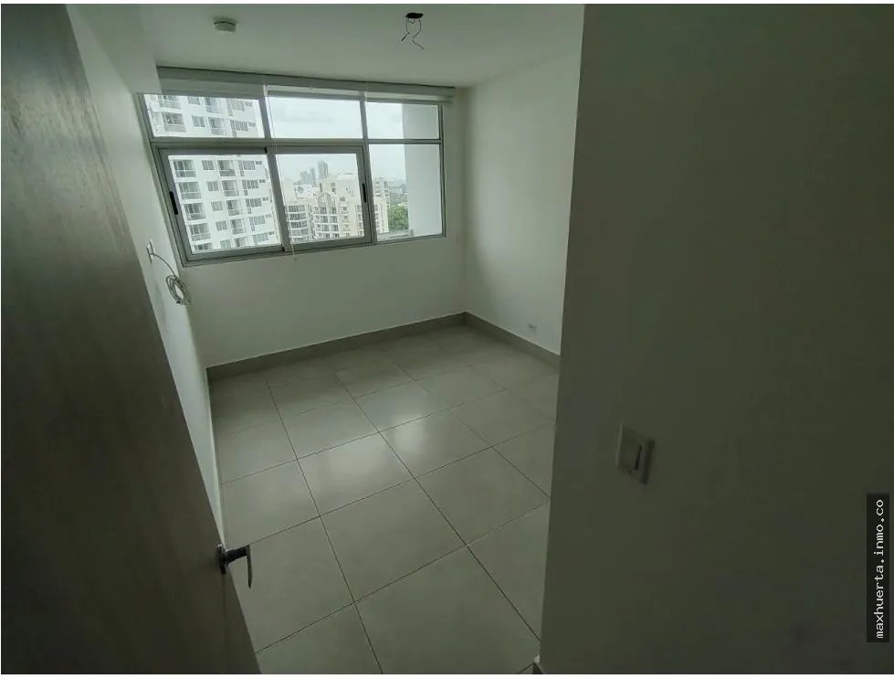 EN VENTA APARTAMENTO EN PLAZA EDISON-PH VIVENDI GREEN