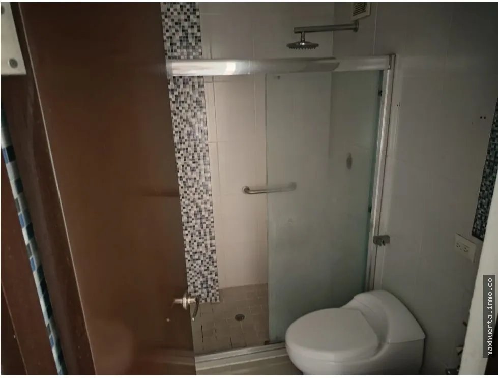 SE VENDE APARTAMENTO EN PH ALTAMIRA GARDENS