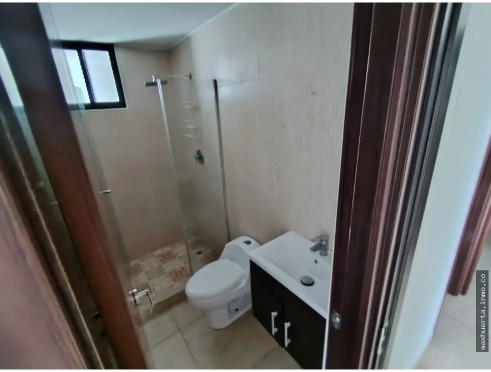 Apartment for Sale in Condado del Rey