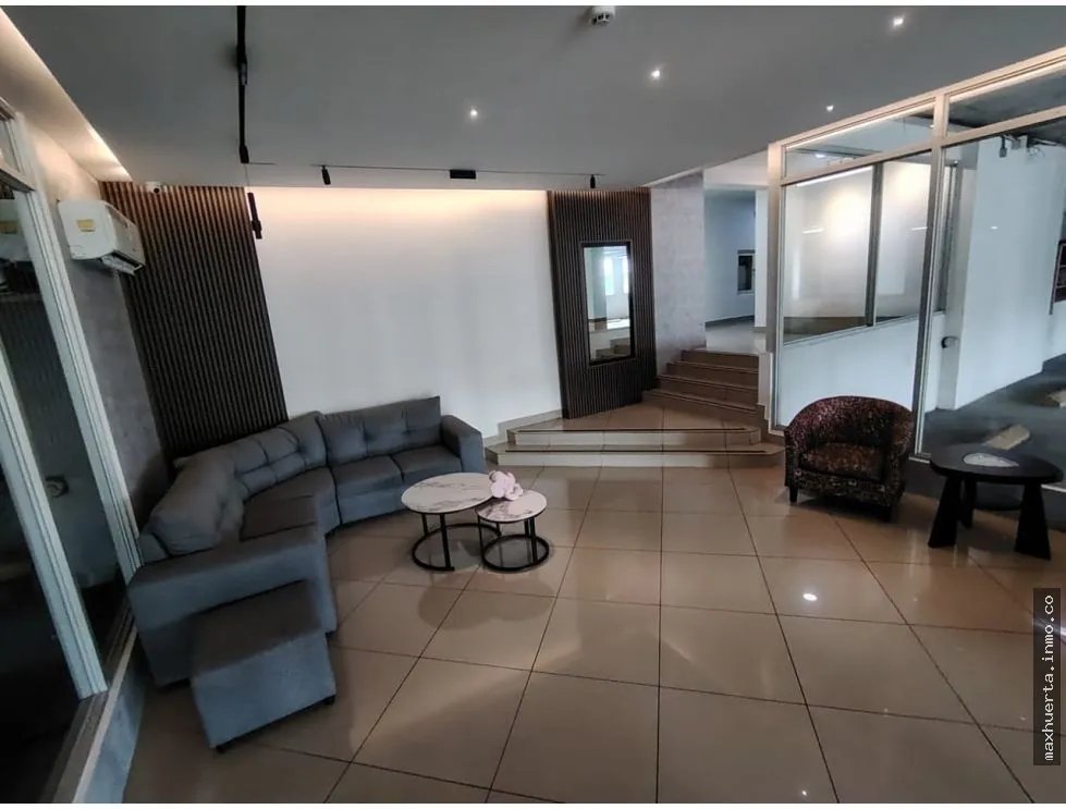 FOR SALE: 4 ISLAS PH APARTMENT