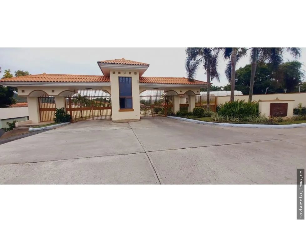 Venta de Casa en Senderos de Bambú, Arraiján, Panamá