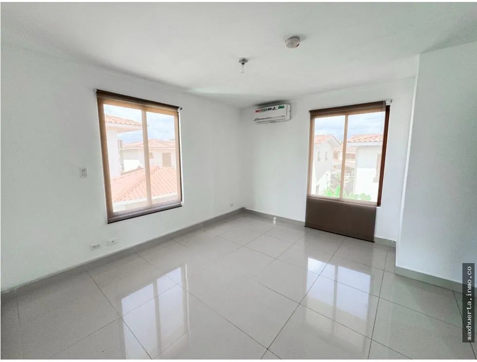 Venta de Casa en Senderos de Bambú, Arraiján, Panamá