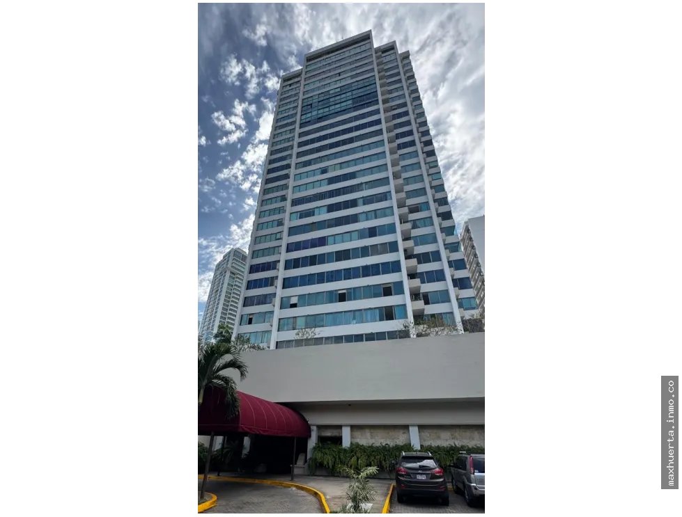 Vendo apartamento en PH Torre Cerromar, Bella Vista