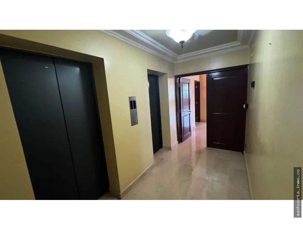 Vendo apartamento en PH Torre Cerromar, Bella Vista