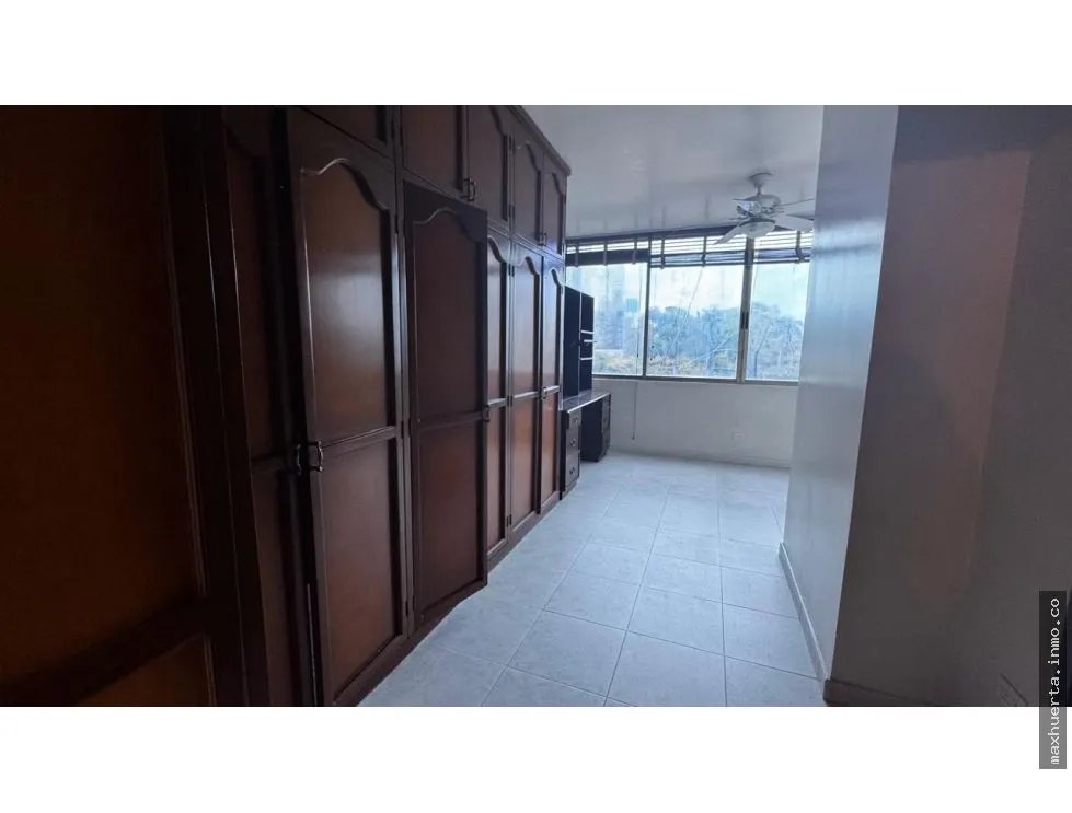 Vendo apartamento en PH Torre Cerromar, Bella Vista