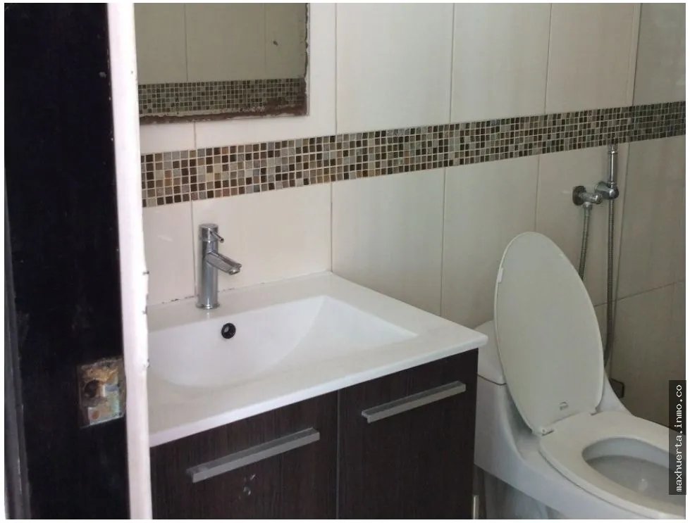 Apartment for Sale at PH El Mare, Plaza Edison