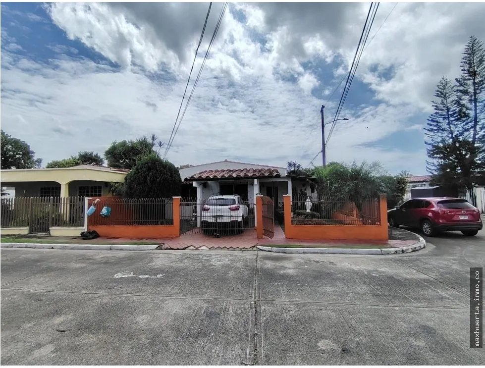 VENDO CASA EN CHANIS , ALTOS DEL ROMERAL