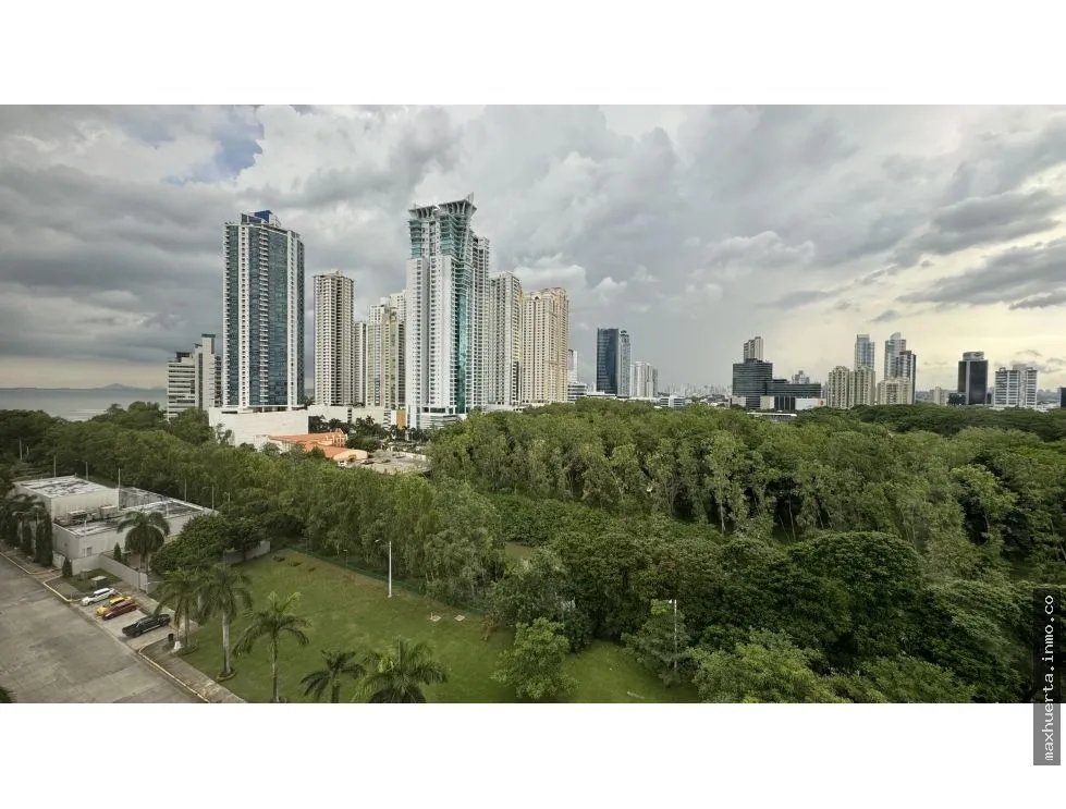 vendo apartamento en PH Arcadia, Costa del Este