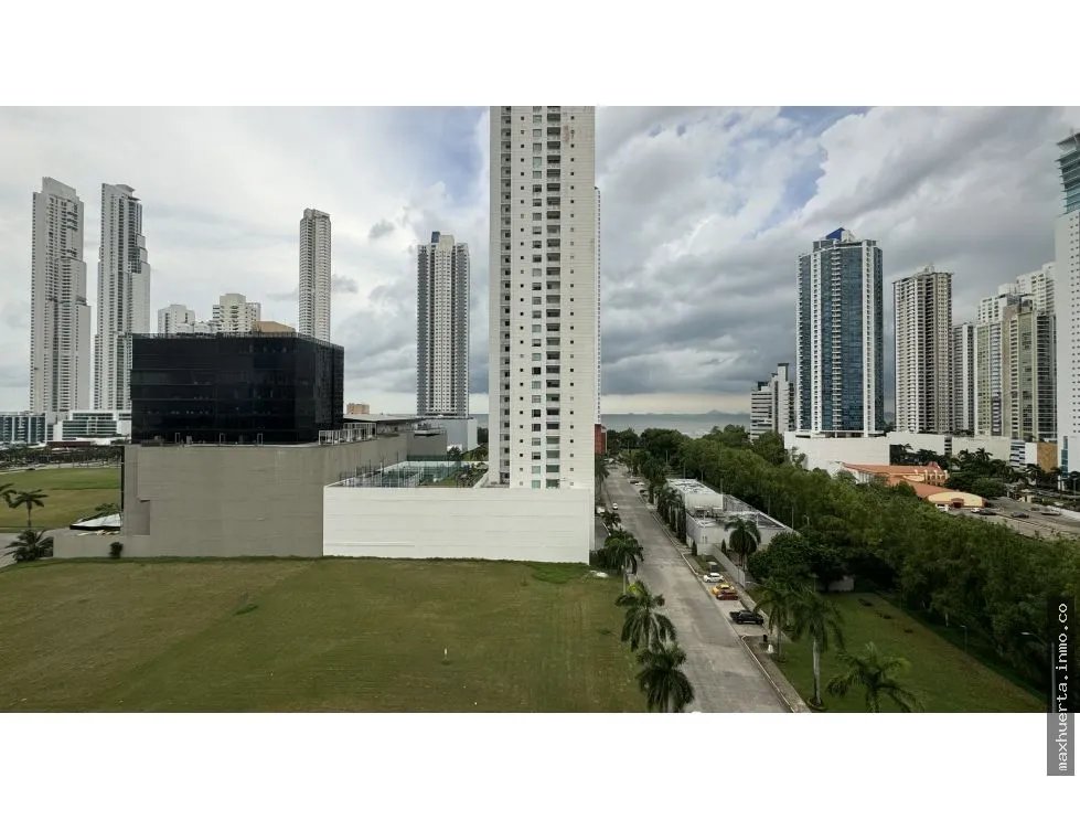 vendo apartamento en PH Arcadia, Costa del Este