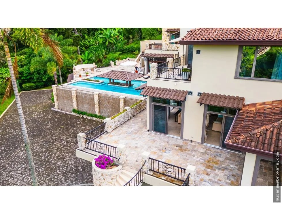 Se vende Mansión en Boquete - Chiriquí