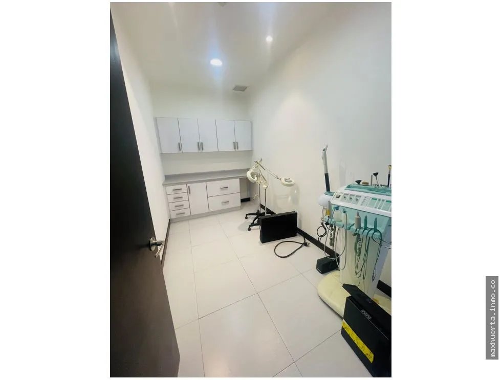 ALQUILER DE LOCAL PARA CLINICA DENTAL