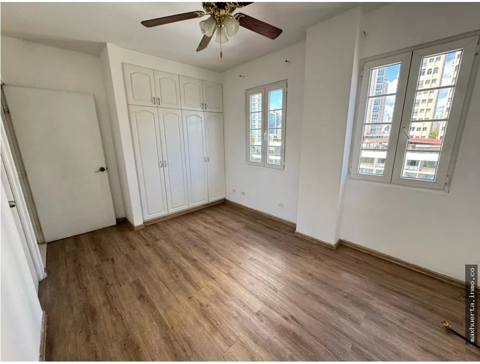 Venta apartamento en San Francisco, PH Capri,