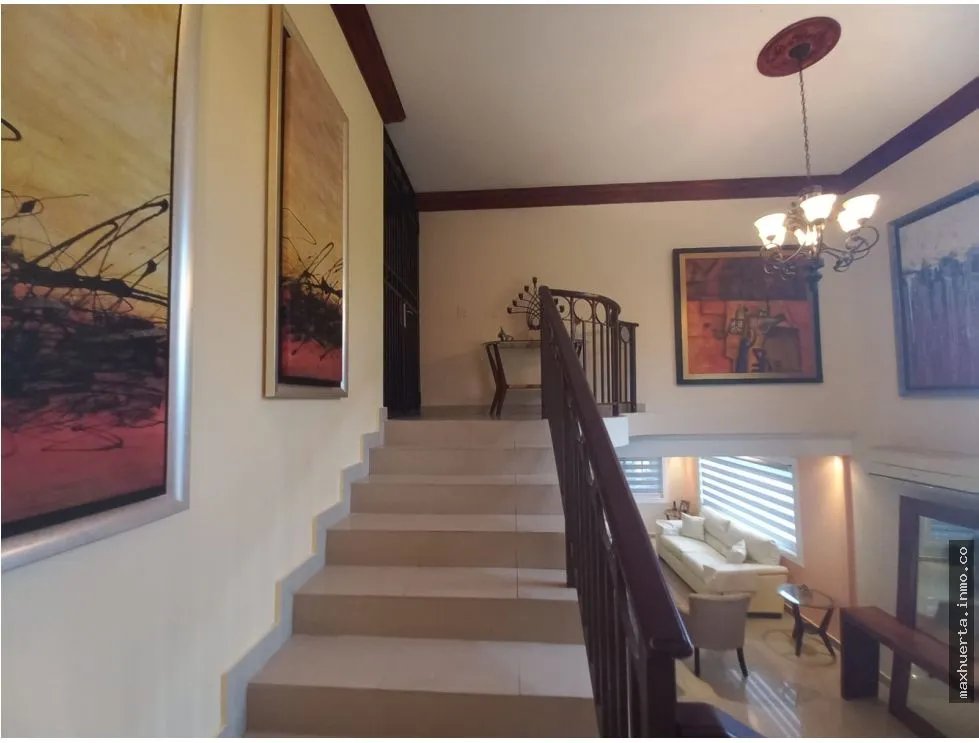 Venta Casa en Bosques de los Cibeles, Altos de Panama (NEB-9538)