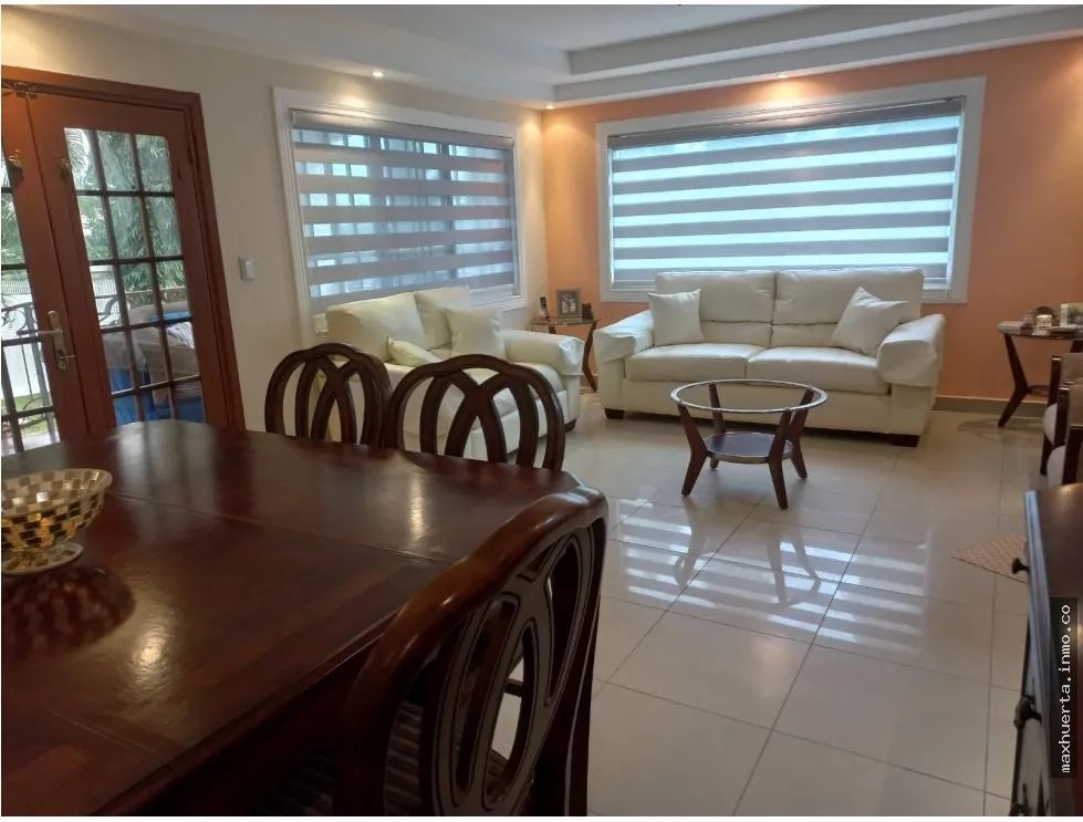 Venta Casa en Bosques de los Cibeles, Altos de Panama (NEB-9538)