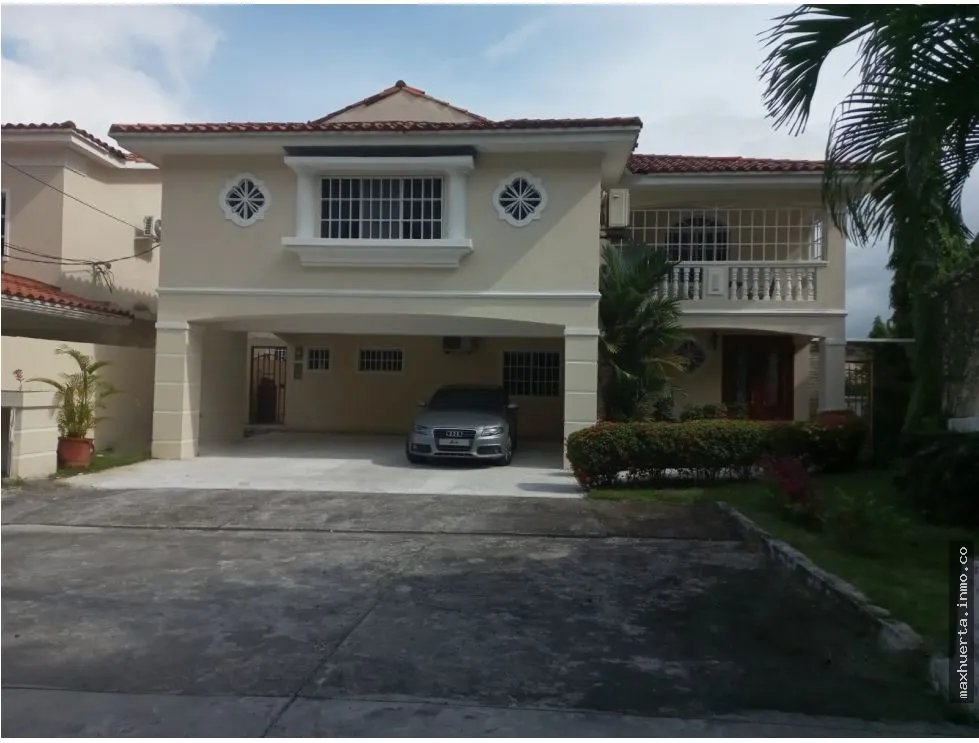 Venta Casa en Bosques de los Cibeles, Altos de Panama (NEB-9538)