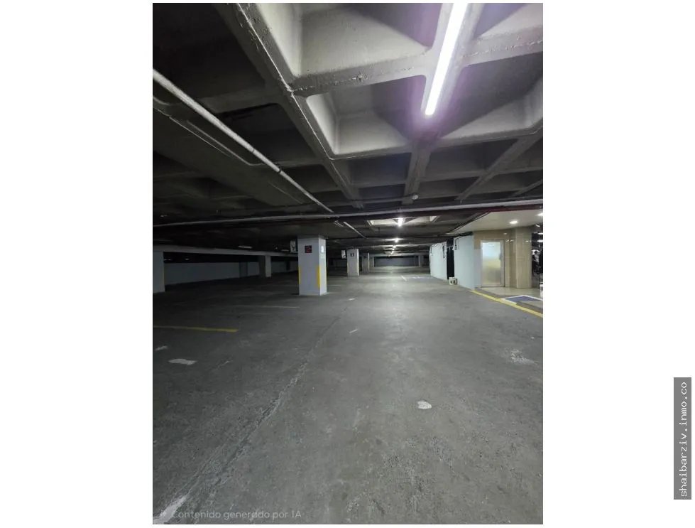 COMMERCIAL SPACE FOR LEASE IN THE HEART OF CALLE 50