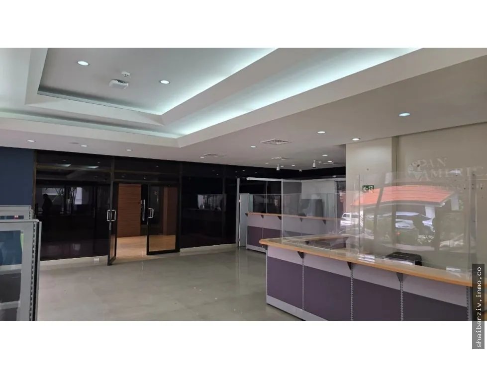 COMMERCIAL SPACE FOR LEASE IN THE HEART OF CALLE 50