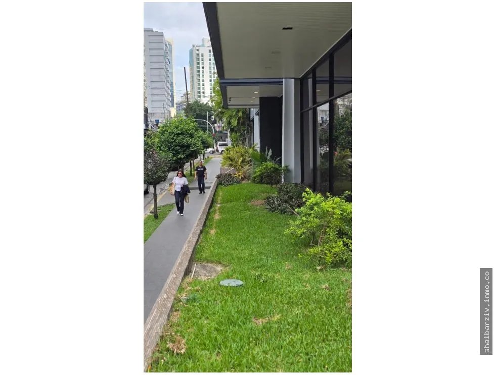 COMMERCIAL SPACE FOR LEASE IN THE HEART OF CALLE 50