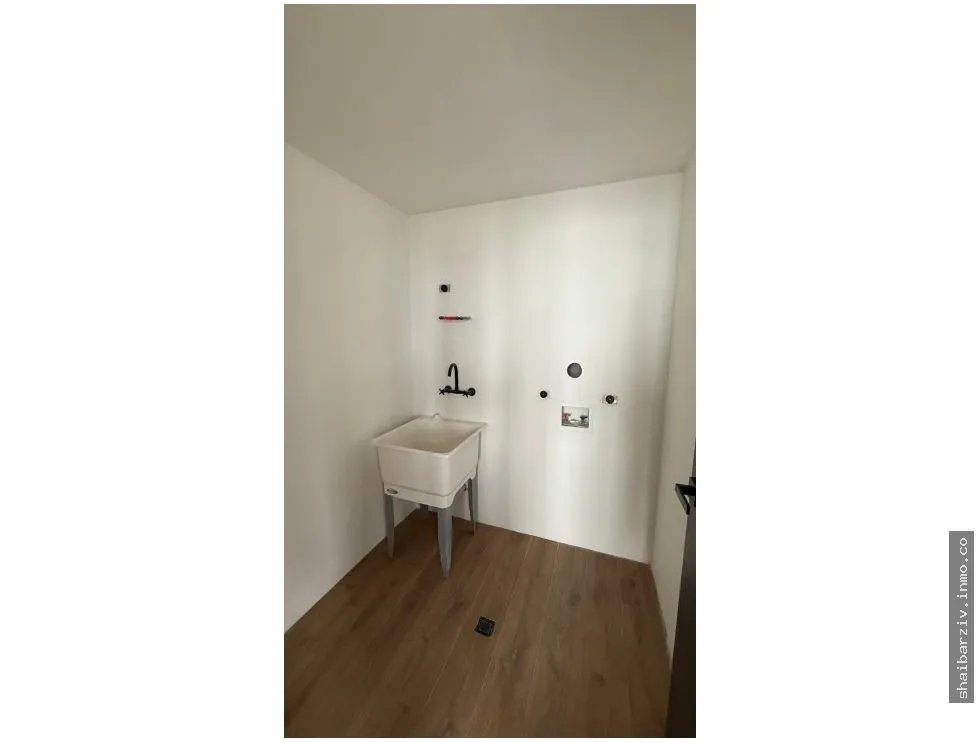 SE ALQUILA APARTAMENTO CON LB EN PH TRIBU, COCO DEL MAR