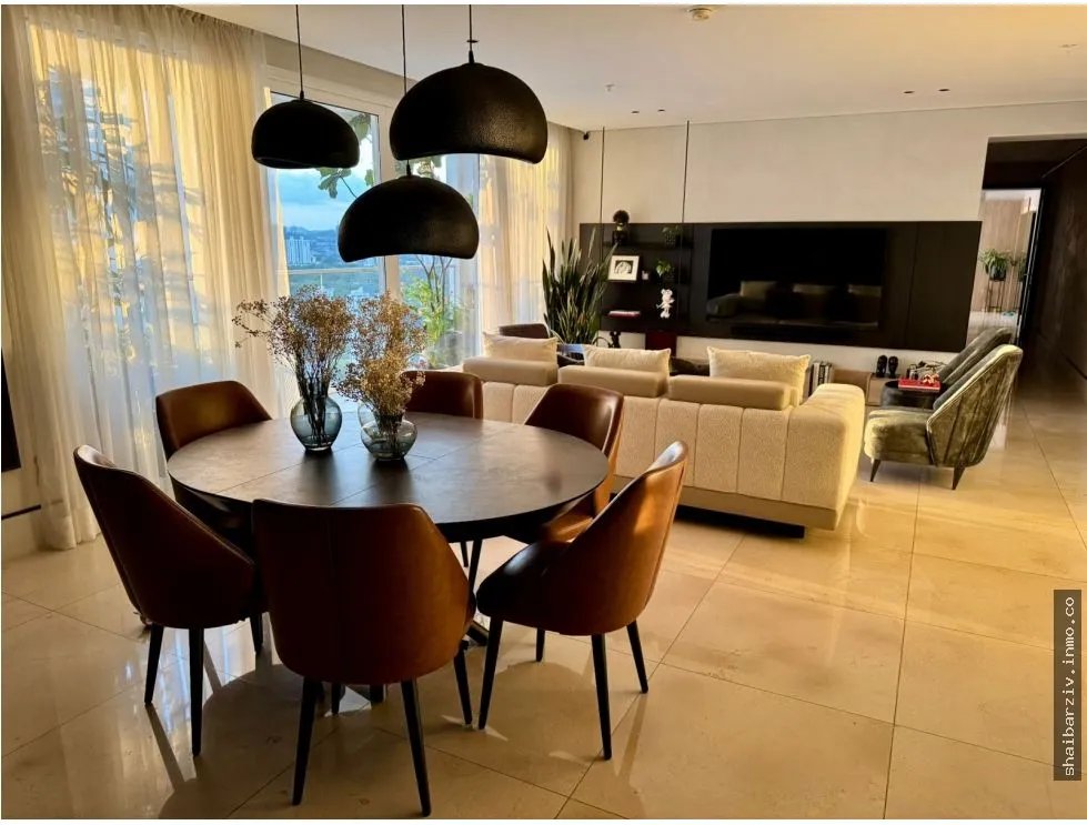SE VENDE LINDO APARTAMENTO EN PH WINDROSE, COCO DEL MAR