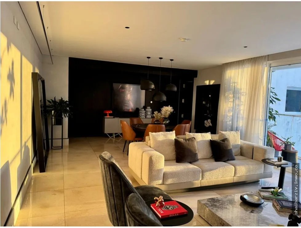 SE VENDE LINDO APARTAMENTO EN PH WINDROSE, COCO DEL MAR