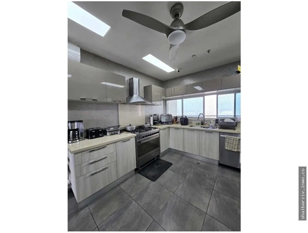 SE VENDE LINDO APARTAMENTO DÚPLEX EN PH NAUTICA TOWER, COCO DEL MAR