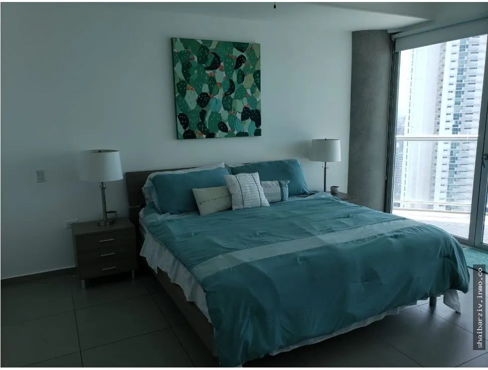 APARTMENT FOR SALE IN PH YACHT CLUB, AV. BALBOA