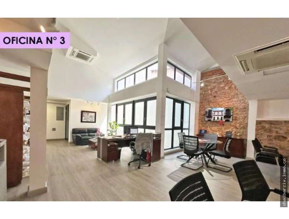 SE VENDEN OFICINAS EN CASA PÉREZ ALEMÁN, CASCO ANTIGUO
