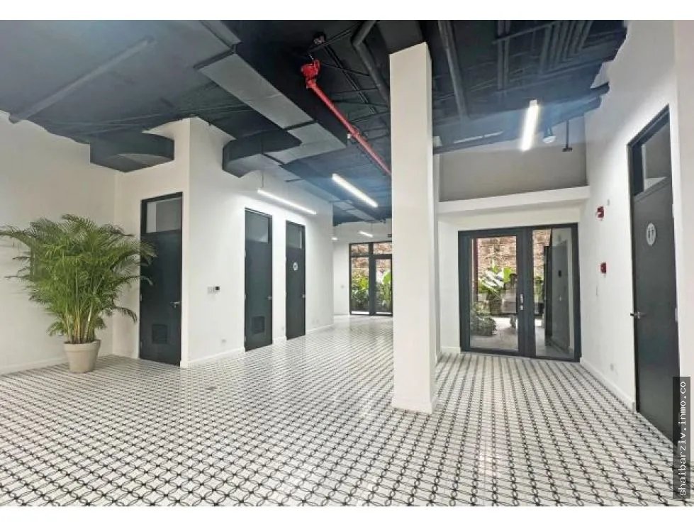 SE VENDEN LOCALES EN PLAZUELA ALFARO, CASCO ANTIGUO