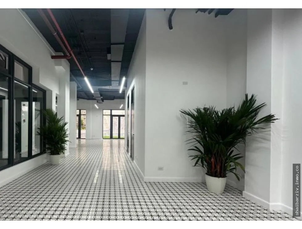 SE VENDEN LOCALES EN PLAZUELA ALFARO, CASCO ANTIGUO