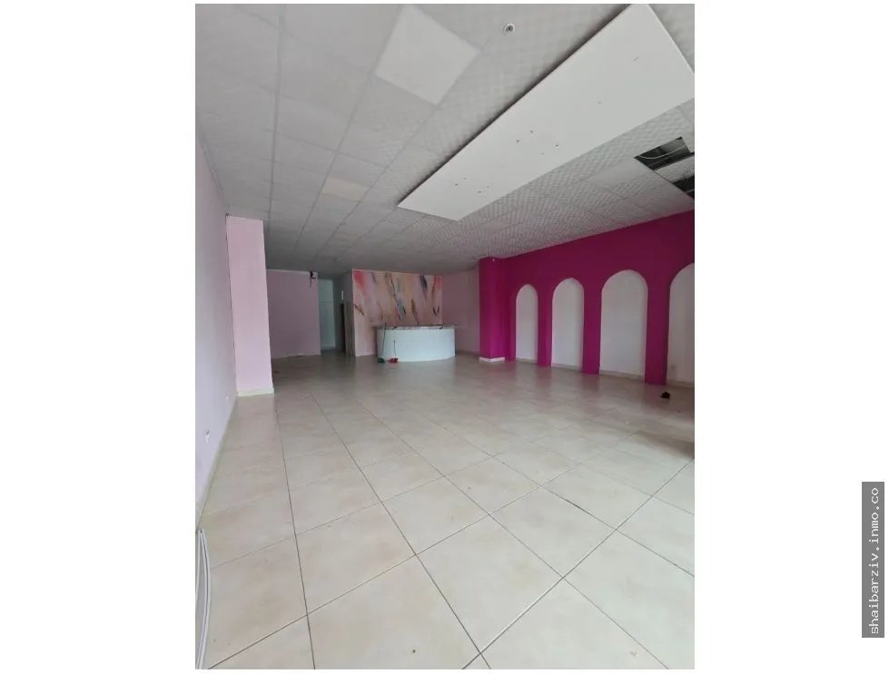 ALQUILO LOCAL COMERCIAL EN PH ILO, PARQUE LEFEVRE