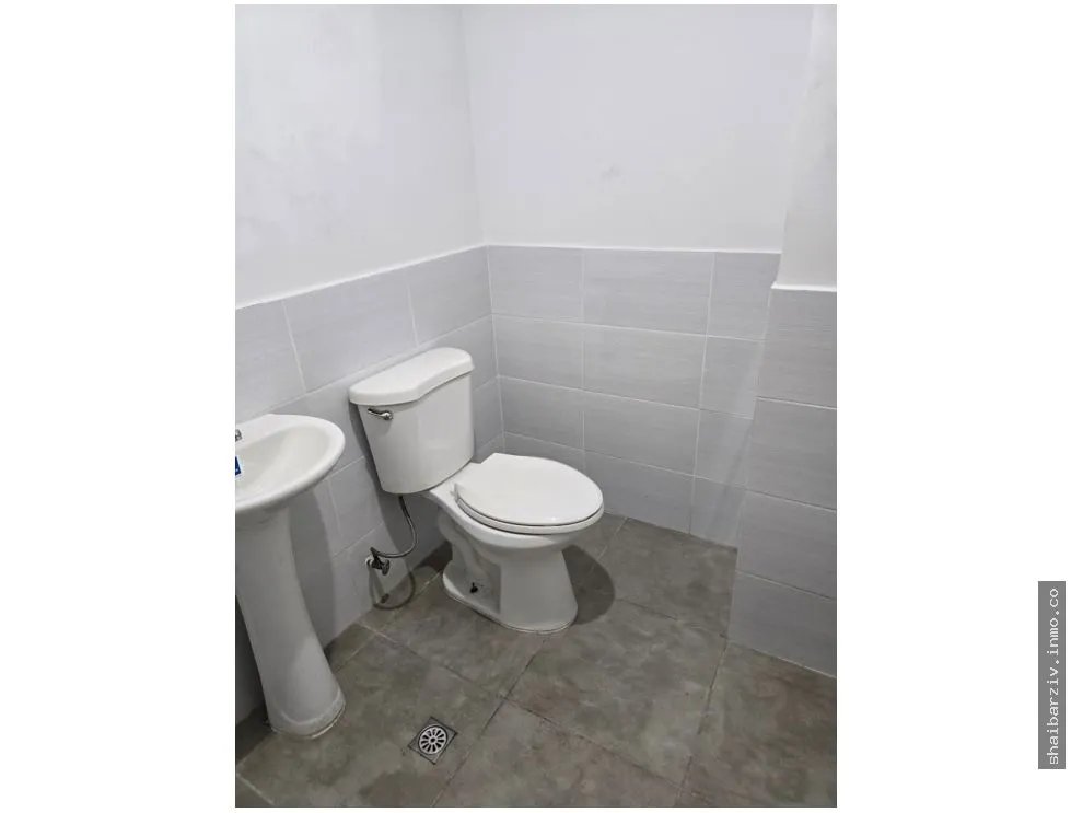 COMMERCIAL SPACE FOR RENT IN PH ILO, PARQUE LEFEVRE