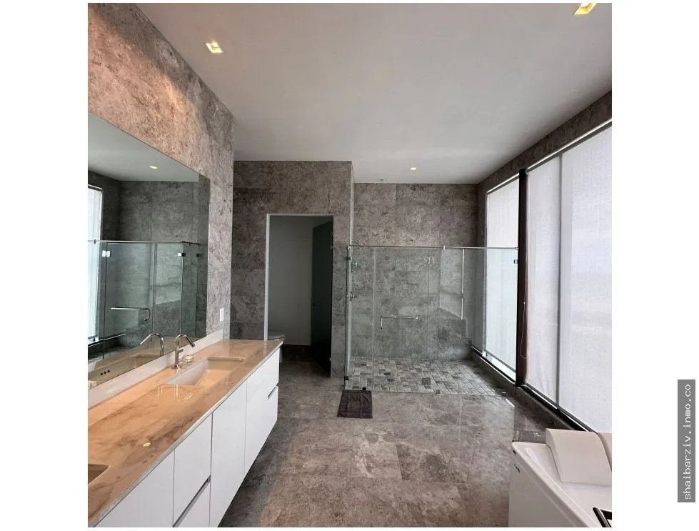 SE VENDE BELLO PENTHOUSE EN EMPIRE, SANTA MARÍA