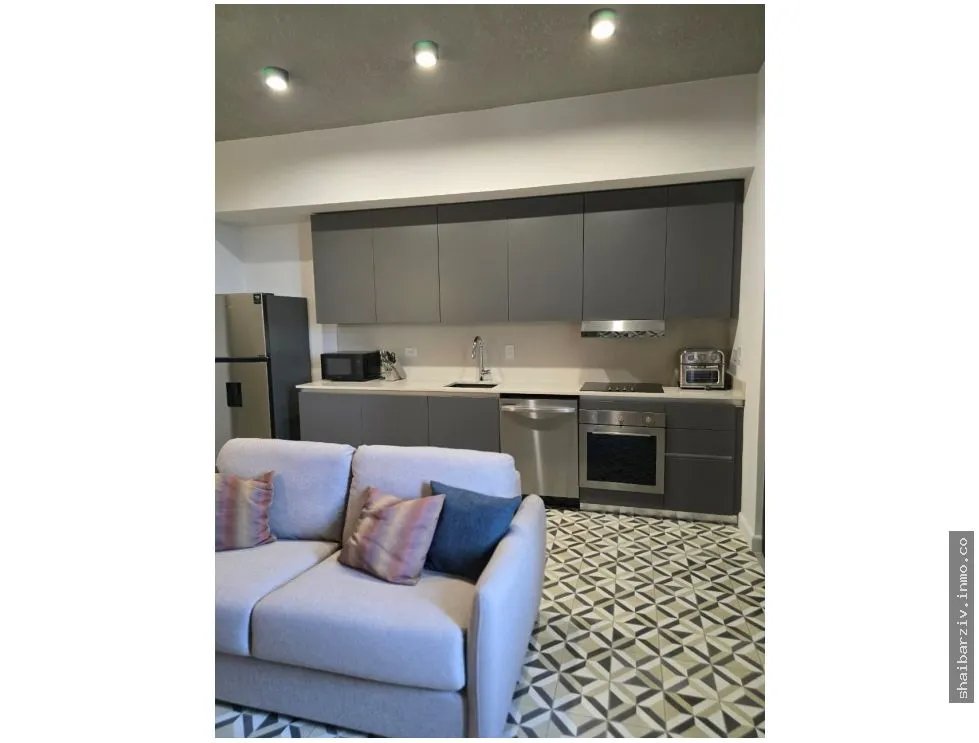 SE ALQUILA APARTAMENTO EN PLAZUELA ALFARO, CASCO ANTIGUO #10