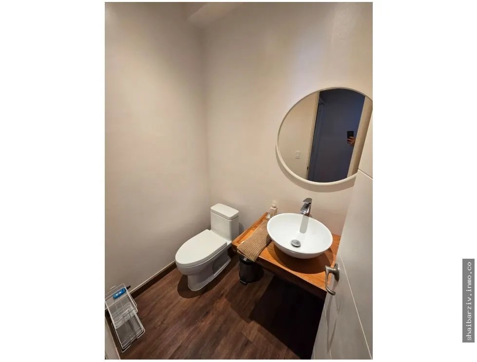 SE VENDE APARTAMENTO EN PH H2O, AV. BALBOA