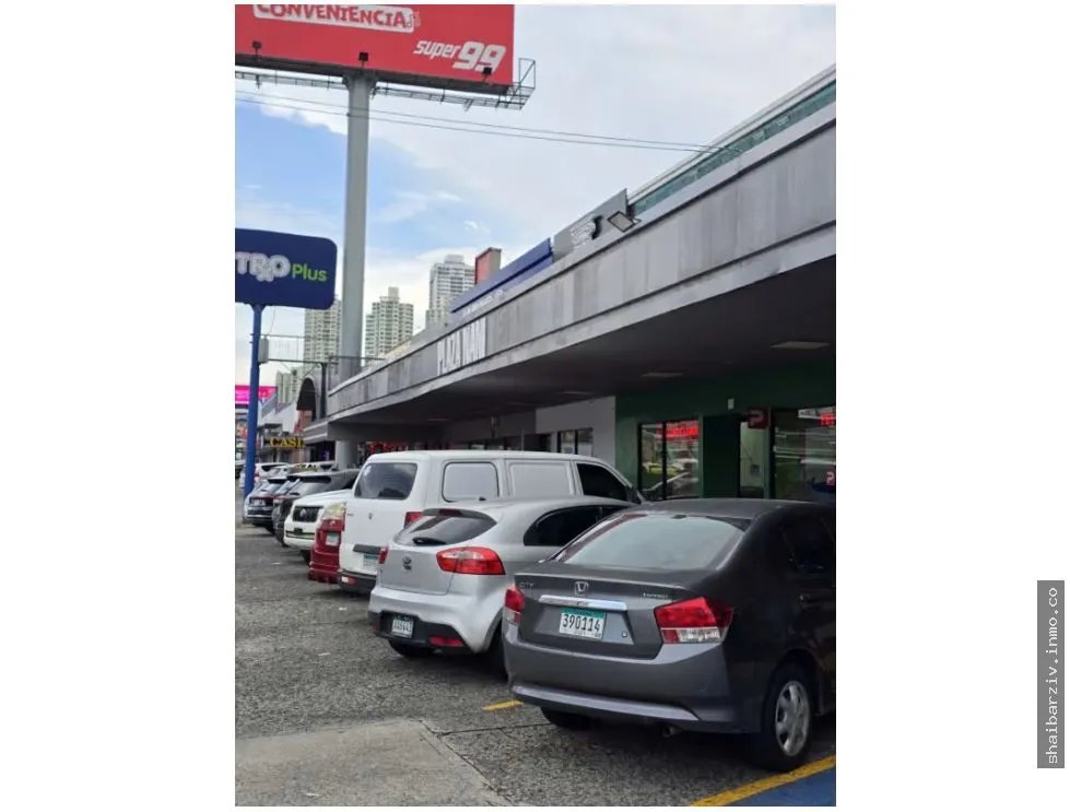 SE VENDE PLAZA COMERCIAL SOBRE TRANSÍSTMICA