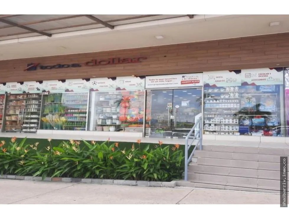 SE VENDE LOCAL COMERCIAL EN CC CHORRERA ONDGO