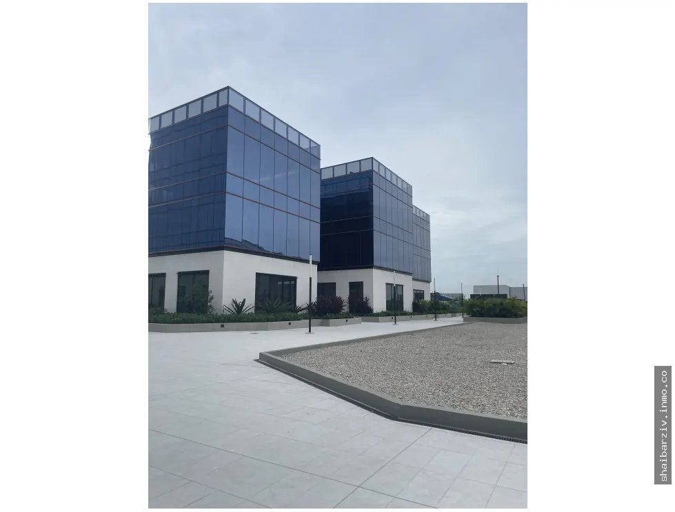 SE VENDE TORRE COMERCIAL EN SANTA MARÍA BUSINESS PARK