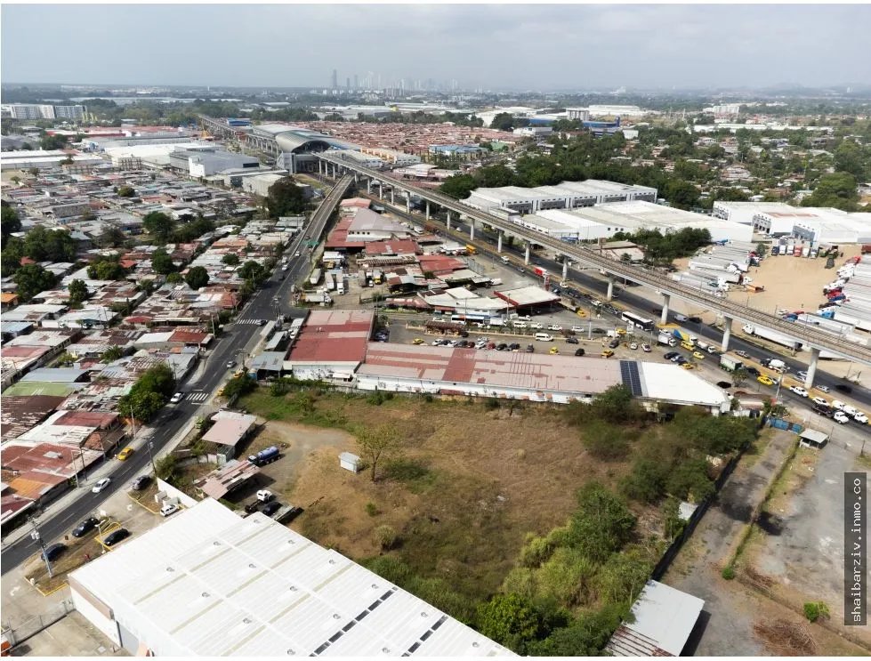 SE VENDE TERRENO EN MAÑANITAS, TOCUMEN, CERCA DEL METRO