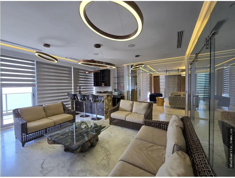 Se vende bello apartamento en Ph Regalía, Costa del Este