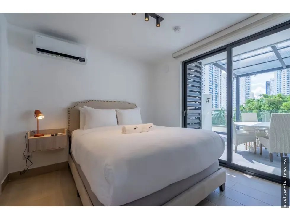 Se vende bello apartamento en San Francisco, Ph Living 73