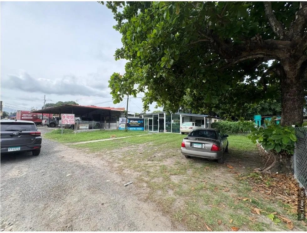 Land for Sale Facing the Panamerican Highway