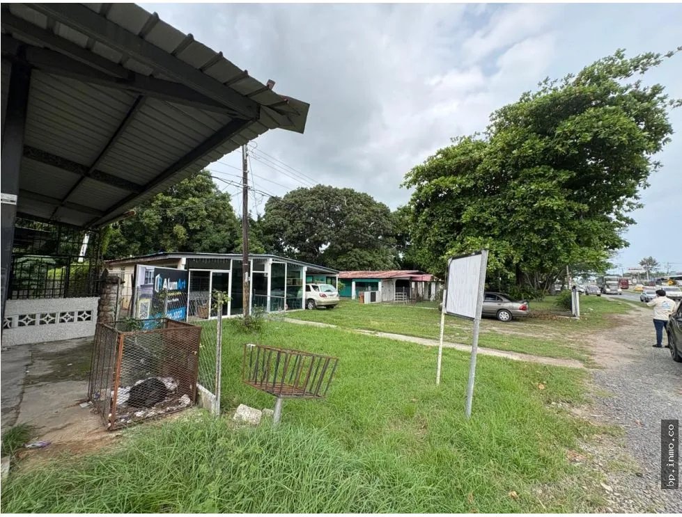 Land for Sale Facing the Panamerican Highway